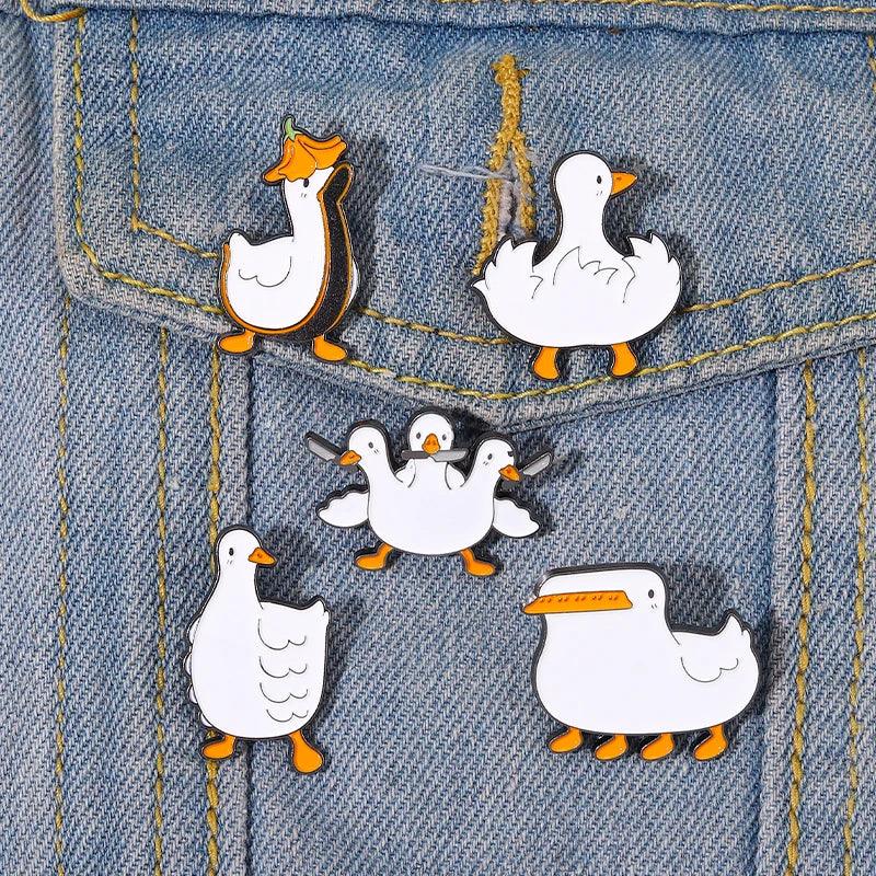 Cute Ducks - The pin shop